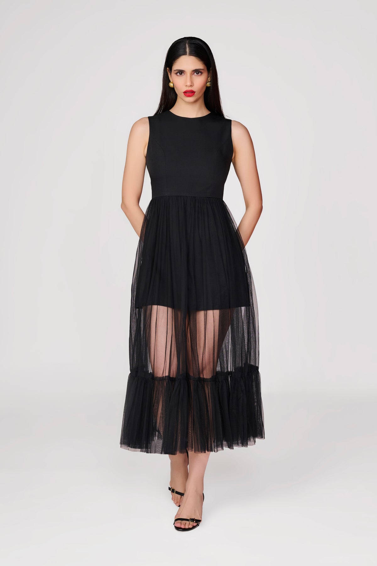 Black Sleeveless Dress With Tailored Top & Tulle Bottom