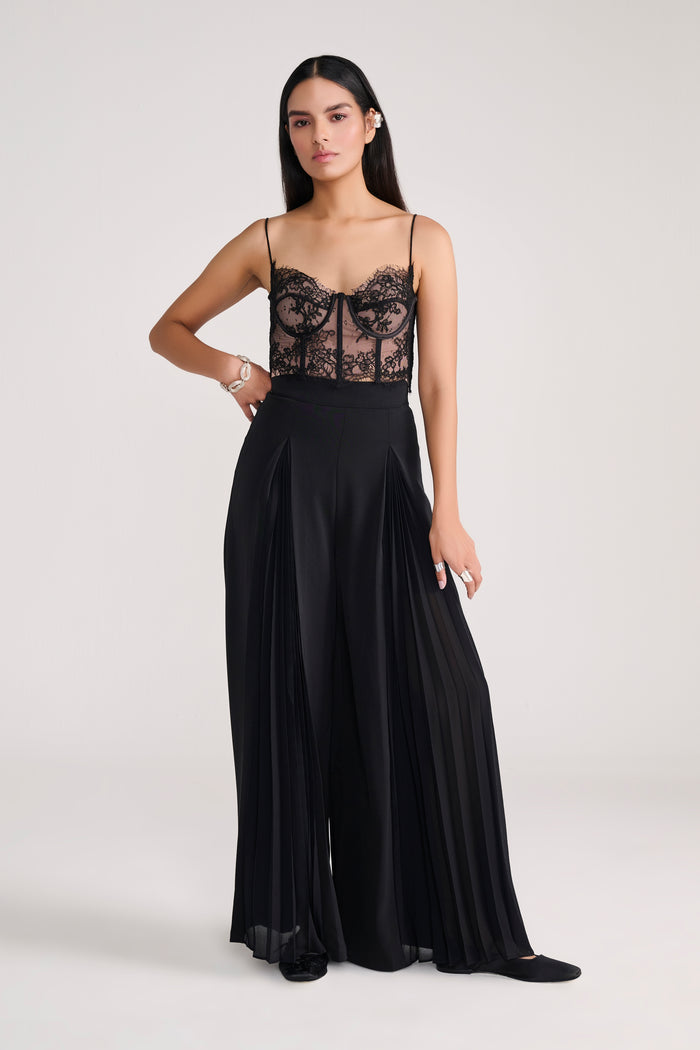 Black Pants With Center Pleating Detail