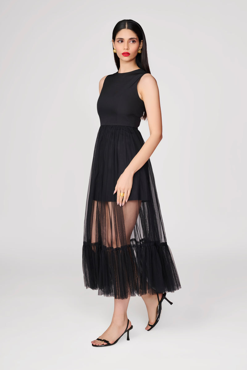 Black Sleeveless Dress With Tailored Top & Tulle Bottom