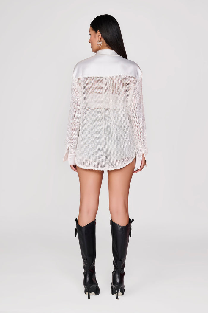 Textured White shirt with satin collar and cuff detail