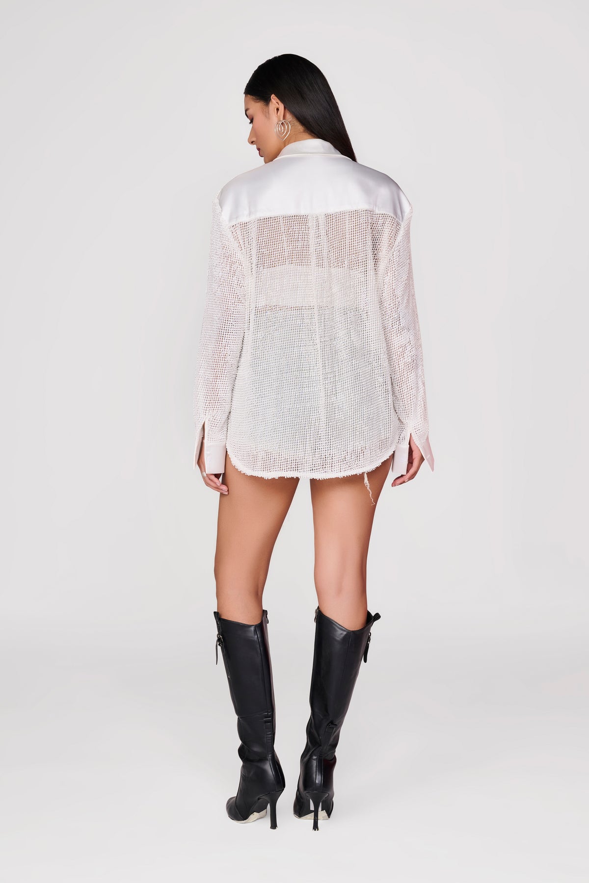 Textured White shirt with satin collar and cuff detail